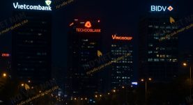 Thi công chữ nổi inox gắn Led tòa nhà tại Hà Nội