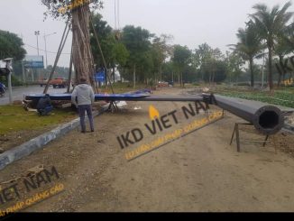 Sử dụng xe cẩu tự hành trong thi công biển hiệu tòa nhà: Khi nào cần thiết?