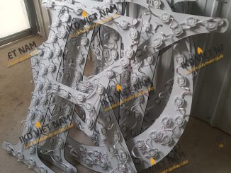 Làm biển hiệu tòa nhà theo yêu cầu có đắt không?